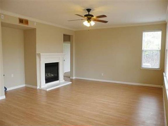 5th image of 2684 McCloud Way