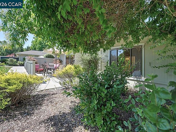 3rd image of 2223 Tice Creek Dr APT 2