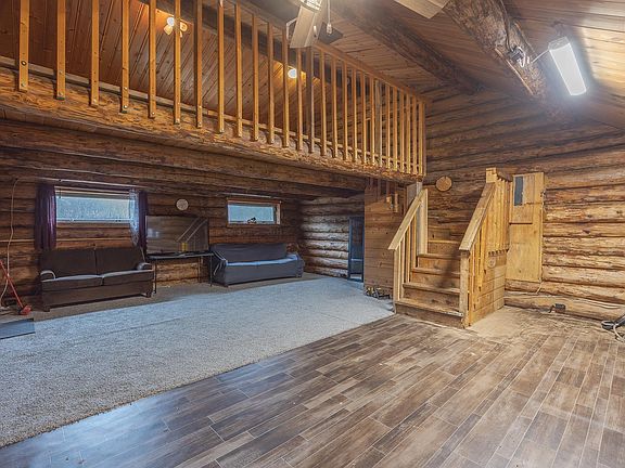 5th image of 2896 Starwood Ct