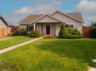 513 SW Sunrise Cir, Madras, OR 97741
