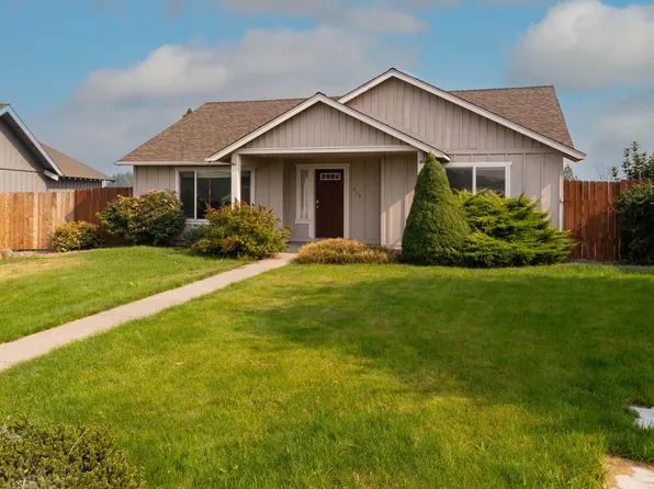 513 SW Sunrise Cir, Madras, OR 97741