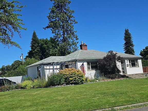 3rd image of 4122 S Laura St