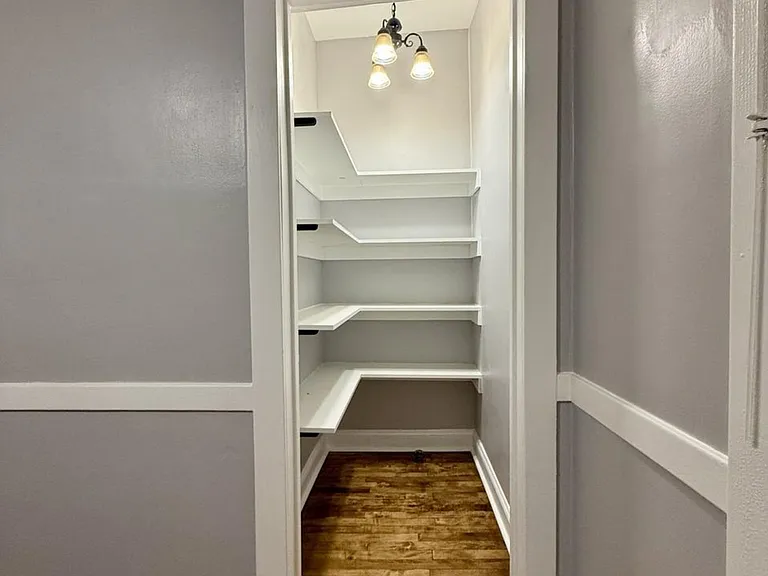 5214 W Giddings St #2 — Photo 3