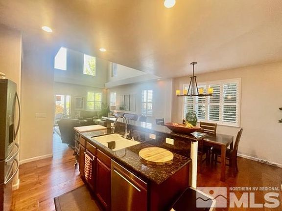 3rd image of 616 Panama Dr