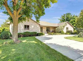 333 Sally St, Seymour, WI 54165