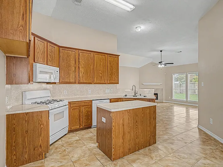 3030 Peerless Pass Ct — Photo 14