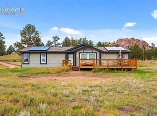 464 Hackamore Dr, Florissant, CO 80816