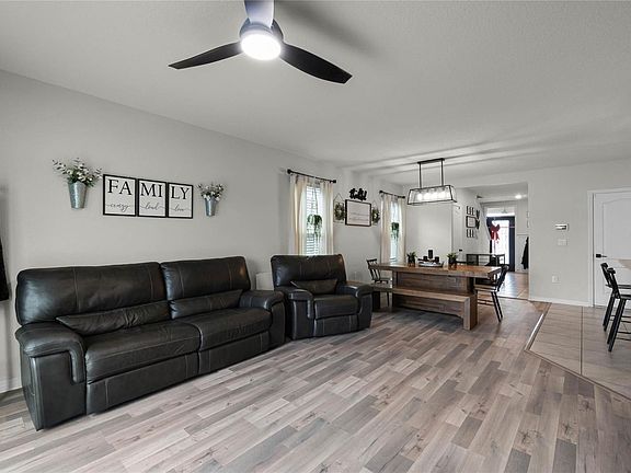 4th image of 229 Gina Ln