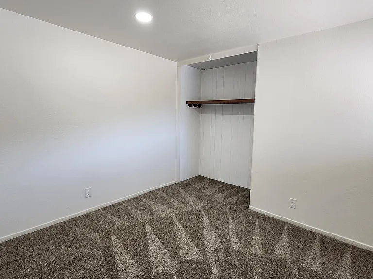 1241 W Fir Ave — Photo 10