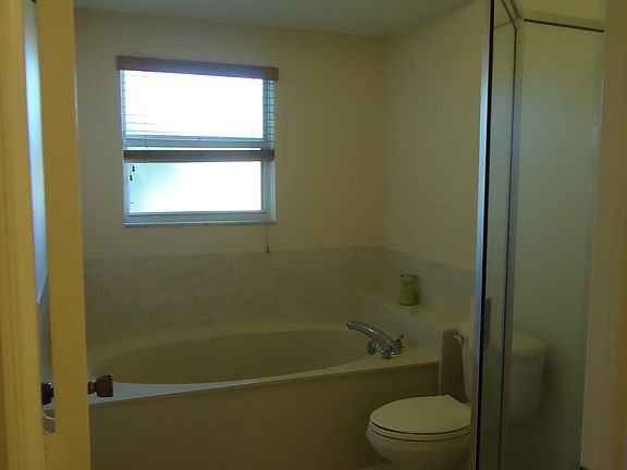 5th image of 8886 SW 221st Ter