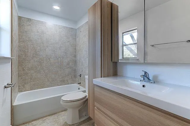 10709 Berthound Dr — Photo 19