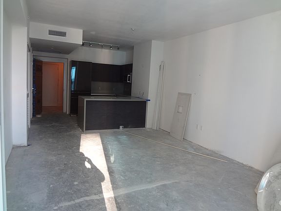 4th image of 1080 Brickell Ave Unit 1605