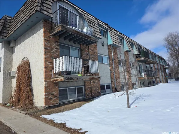 UNIT 5-3809 Luther PLACE, Saskatoon, SK S7H 4B1
