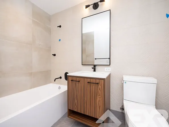 2230 Cropsey Avenue image 5 of 63