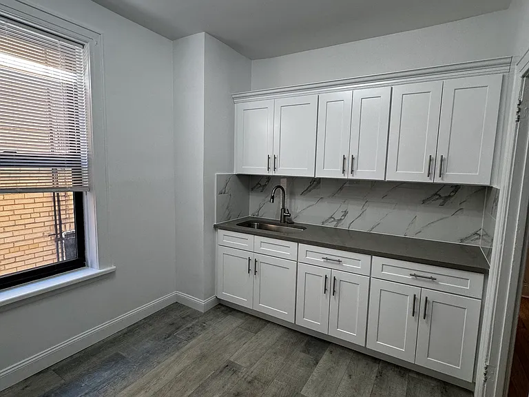 21-43 29th St #2D — Photo 5