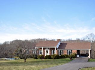 220 Briarcliff Ln, Madison Heights, VA 24572