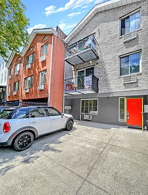 Rented by Douglas Elliman | media 7