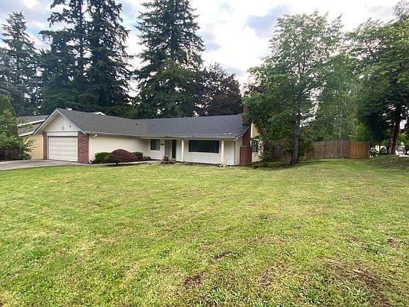 2nd image of 1500 SE 124th Ave