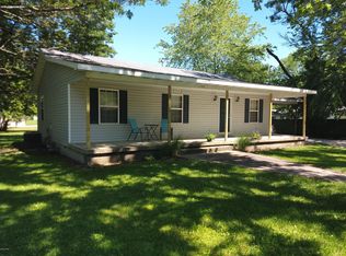 1700 Heagon St, Lamar, MO 64759