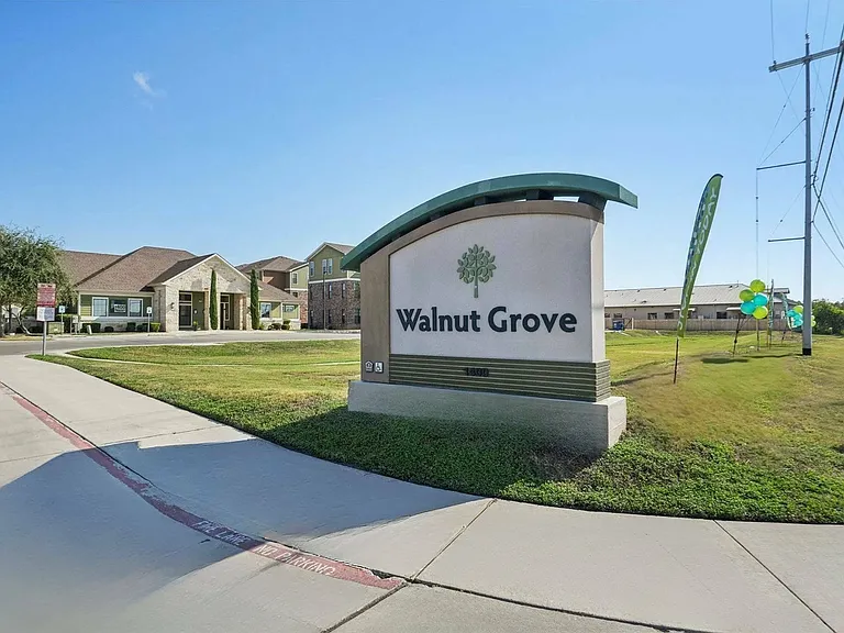 Walnut sign