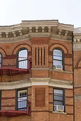134 East 96th Street in Carnegie Hill