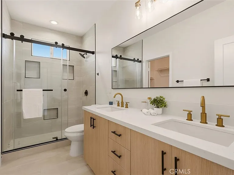 5816 Persepolis Ct — Photo 29