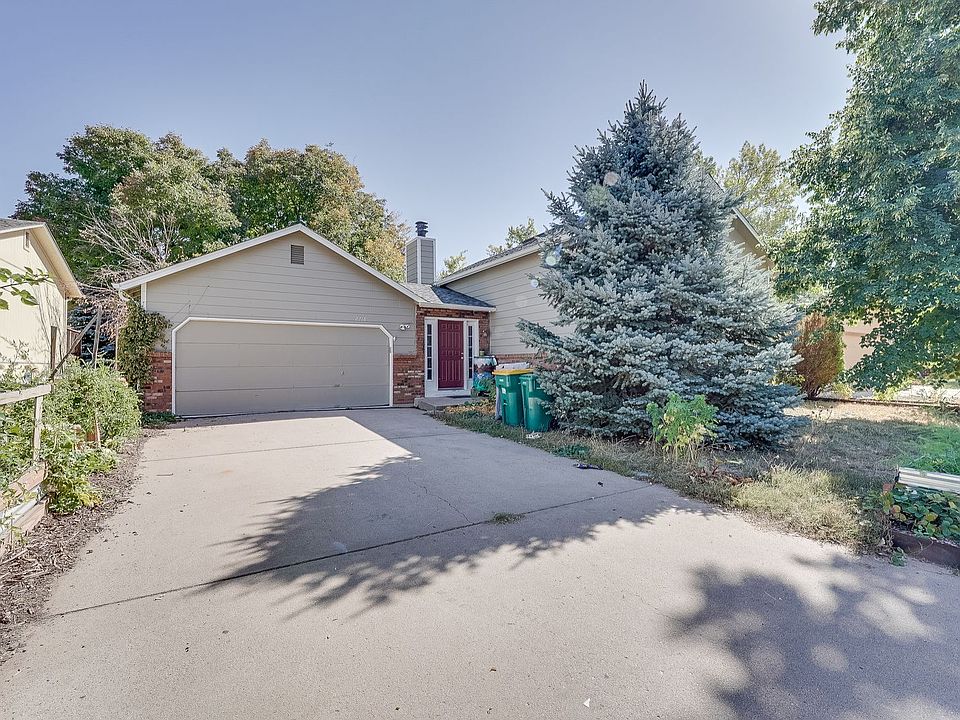 1st image of 2718 Claremont Dr