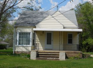 5211 Roberts Dr, Flint, MI 48506