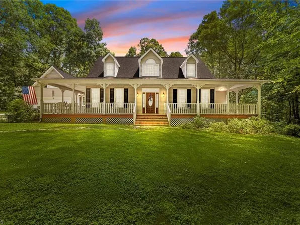 241 Stanley Rd, Stokesdale, NC 27357