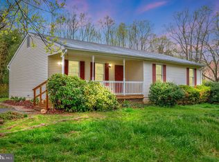 26 Den Rich Rd, Stafford, VA 22554