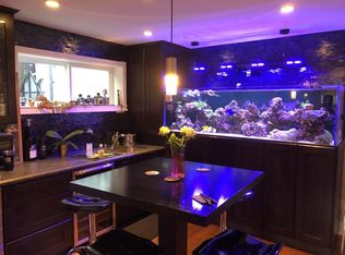 10 Muir Way, Pacifica, CA 94044