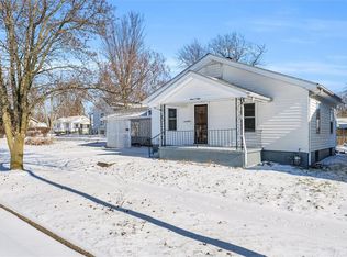 708 S Stone St, Decatur, IL 62521