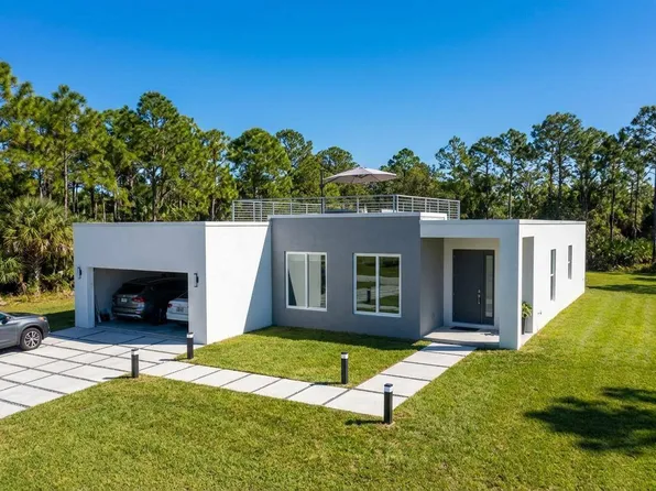 650 S Sunflower Dr, Lehigh Acres, FL 33974
