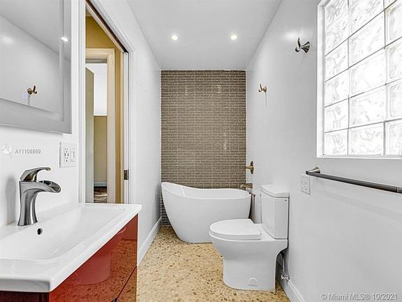 5th image of 4213 N Landar Dr #4213