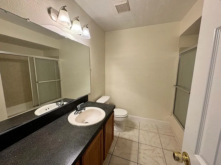 1940 Lake Atriums Cir #108 — Photo 11