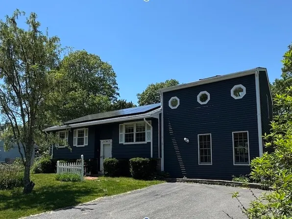 186 Walnut St, Barnstable, MA 02630