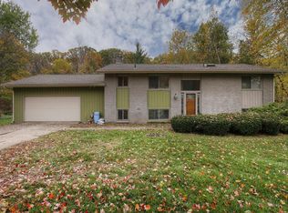 6436 Tanglewood Dr SE, Grand Rapids, MI 49546