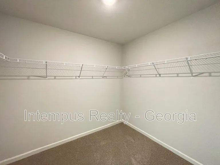 44 Garnet Dr — Photo 24