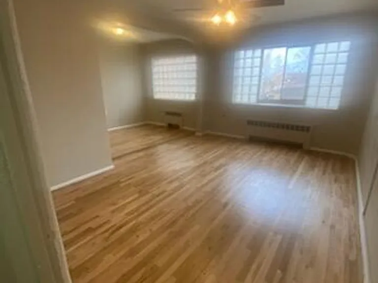 601 E Main St — Photo 10