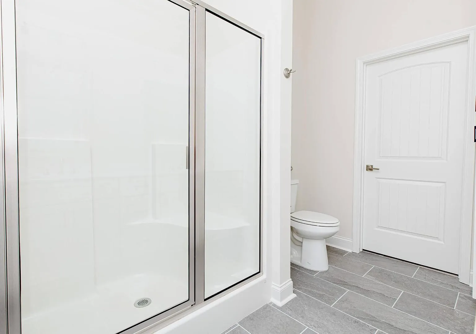 1009 Northside Dr - SUITE 203 — Photo 2