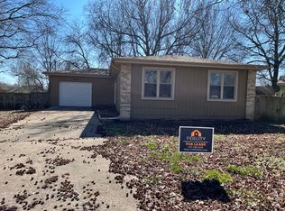 520 W Downing Pl, Springfield, MO 65807