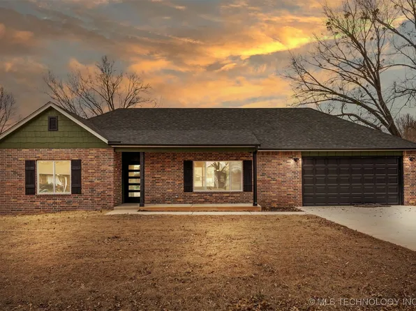 17566 S 324th East Ave, Coweta, OK 74429