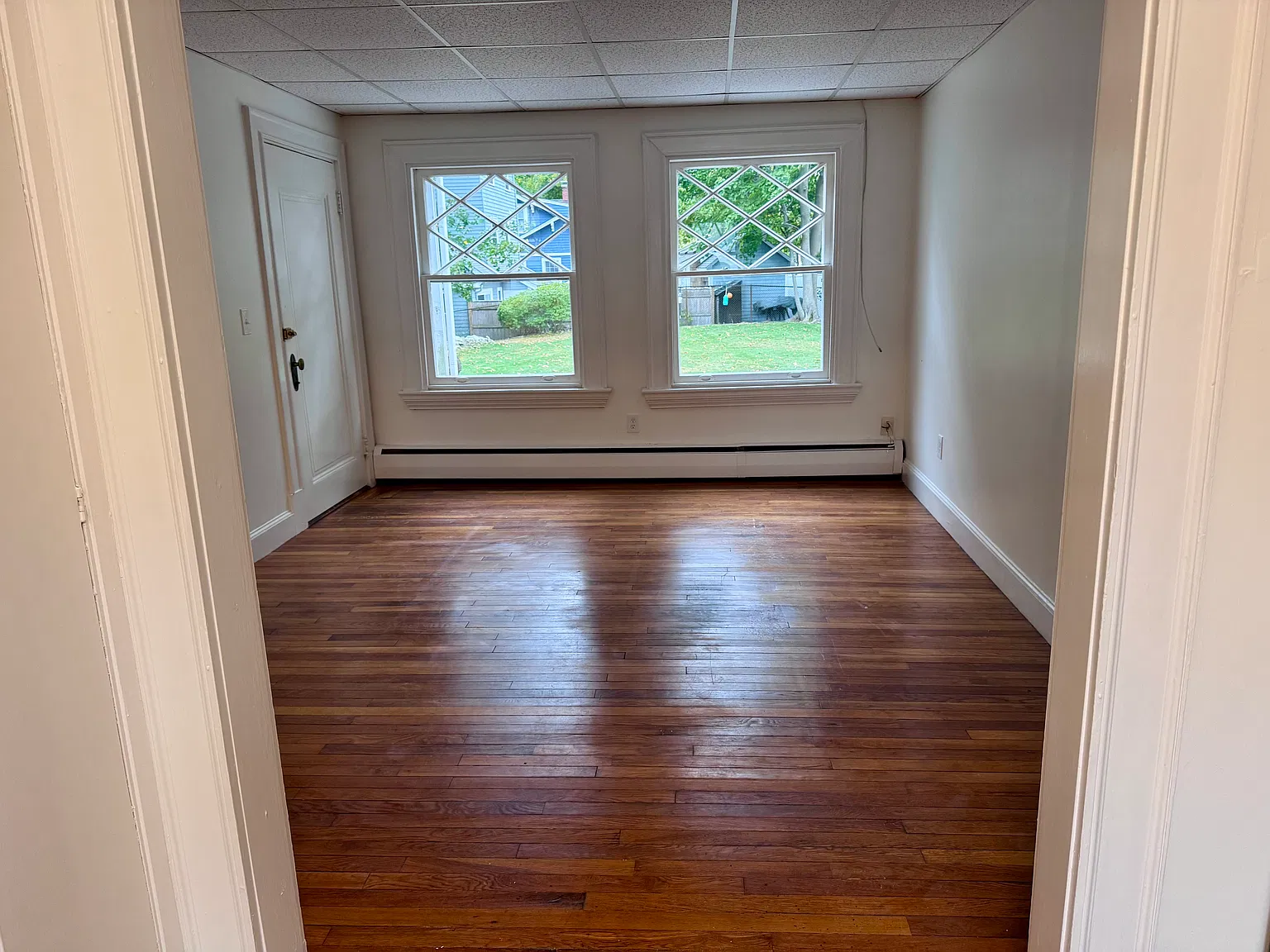 1 bed, 900 sqft, $1,900 — Photo 2