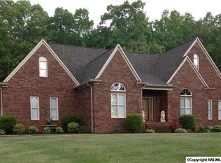 110 Seneca Springs Dr, Trinity, AL 35673