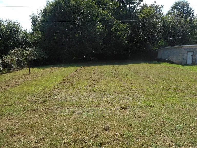 343 Frayser St — Photo 11