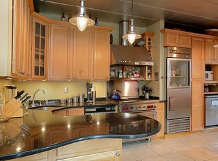 3 Oakdale St, Boston, MA 02130