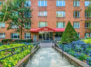 2400 41st St NW APT 504, Washington, DC 20007