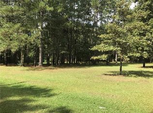 358 Whispering Pines Rd, Greensburg, LA 70441