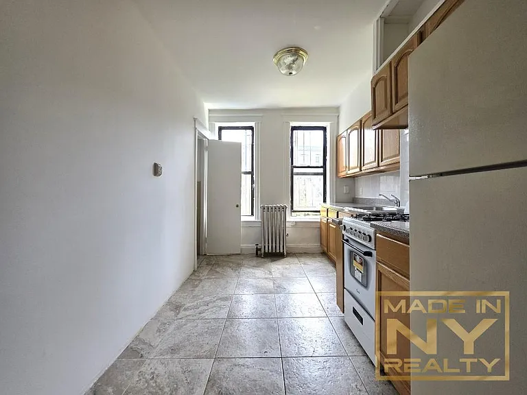 86-04 96th St #H9 — Photo 1