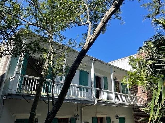 1st image of 1129 Chartres St #6
